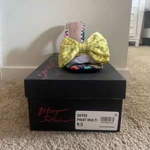 Betsy’s Johnson Women’s Skype Dress Sandal
